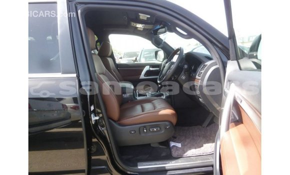 Buy Import Toyota Land Cruiser Black Car in Import - Dubai in A'ana Buy Import Toyota Land Cruiser Black Car in Import - Dubai in A'ana