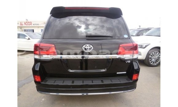 Buy Import Toyota Land Cruiser Black Car in Import - Dubai in A'ana Buy Import Toyota Land Cruiser Black Car in Import - Dubai in A'ana