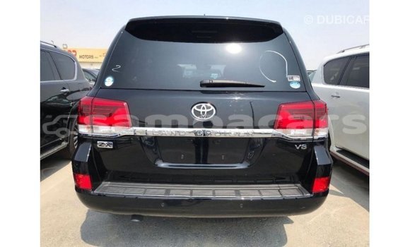 Buy Import Toyota Land Cruiser Black Car in Import - Dubai in A'ana Buy Import Toyota Land Cruiser Black Car in Import - Dubai in A'ana