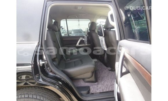 Buy Import Toyota Land Cruiser Black Car in Import - Dubai in A'ana Buy Import Toyota Land Cruiser Black Car in Import - Dubai in A'ana
