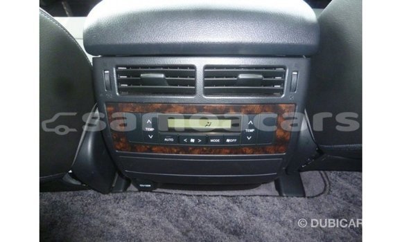 Buy Import Toyota Land Cruiser Black Car in Import - Dubai in A'ana Buy Import Toyota Land Cruiser Black Car in Import - Dubai in A'ana