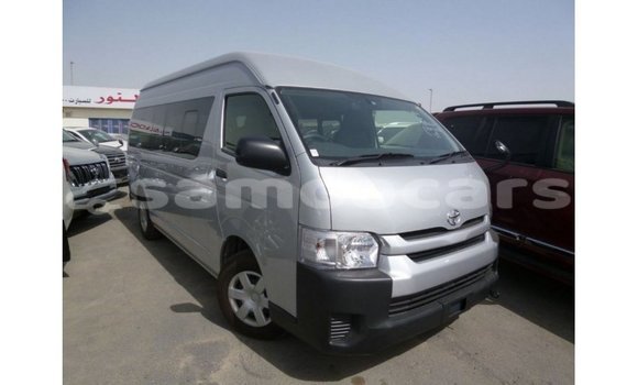 Medium with watermark toyota hiace a ana import dubai 3433