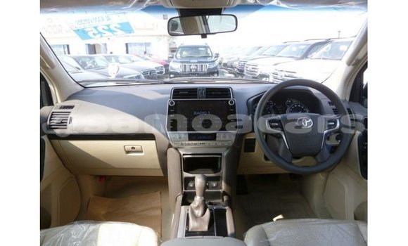 Buy Import Toyota Prado White Car in Import - Dubai in A'ana Buy Import Toyota Prado White Car in Import - Dubai in A'ana