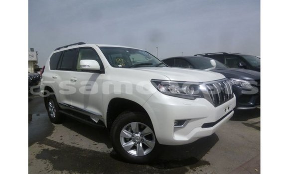Buy Import Toyota Prado White Car in Import - Dubai in A'ana Buy Import Toyota Prado White Car in Import - Dubai in A'ana