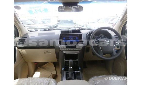 Buy Import Toyota Prado White Car in Import - Dubai in A'ana Buy Import Toyota Prado White Car in Import - Dubai in A'ana