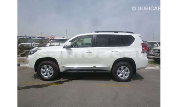 Buy Import Toyota Prado White Car in Import - Dubai in A'ana Buy Import Toyota Prado White Car in Import - Dubai in A'ana