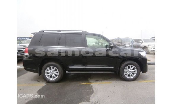 Buy Import Toyota Land Cruiser Black Car in Import - Dubai in A'ana Buy Import Toyota Land Cruiser Black Car in Import - Dubai in A'ana