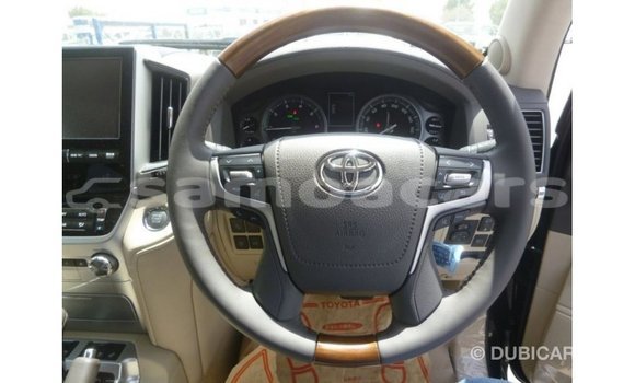 Buy Import Toyota Land Cruiser Black Car in Import - Dubai in A'ana Buy Import Toyota Land Cruiser Black Car in Import - Dubai in A'ana