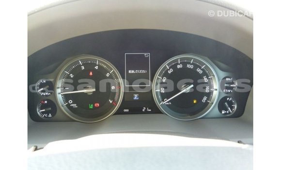 Buy Import Toyota Land Cruiser White Car in Import - Dubai in A'ana Buy Import Toyota Land Cruiser White Car in Import - Dubai in A'ana