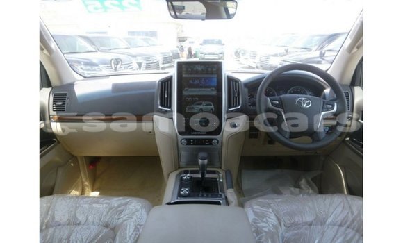 Buy Import Toyota Land Cruiser Black Car in Import - Dubai in A'ana Buy Import Toyota Land Cruiser Black Car in Import - Dubai in A'ana