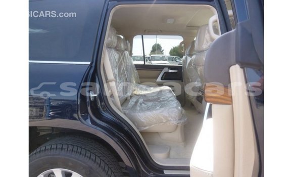Buy Import Toyota Land Cruiser Blue Car in Import - Dubai in A'ana Buy Import Toyota Land Cruiser Blue Car in Import - Dubai in A'ana