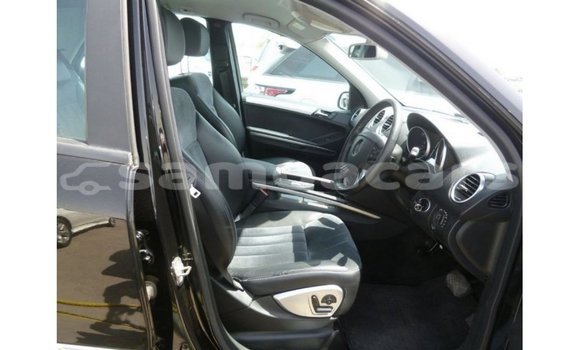 Buy Import Mercedes-Benz 190 Black Car in Import - Dubai in A'ana Buy Import Mercedes-Benz 190 Black Car in Import - Dubai in A'ana