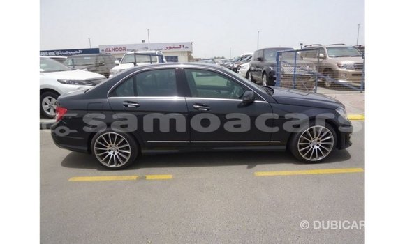 Buy Import Mercedes-Benz 190 Black Car in Import - Dubai in A'ana Buy Import Mercedes-Benz 190 Black Car in Import - Dubai in A'ana