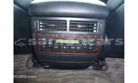 Buy Import Toyota Land Cruiser White Car in Import - Dubai in A'ana Buy Import Toyota Land Cruiser White Car in Import - Dubai in A'ana