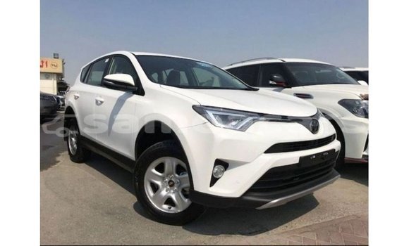 Buy Import Toyota 4Runner White Car in Import - Dubai in A'ana Buy Import Toyota 4Runner White Car in Import - Dubai in A'ana