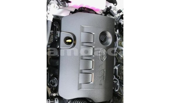 Buy Import Toyota 4Runner White Car in Import - Dubai in A'ana Buy Import Toyota 4Runner White Car in Import - Dubai in A'ana