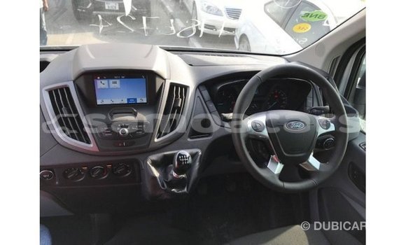 Buy Import Ford Club Wagon White Car in Import - Dubai in A'ana Buy Import Ford Club Wagon White Car in Import - Dubai in A'ana