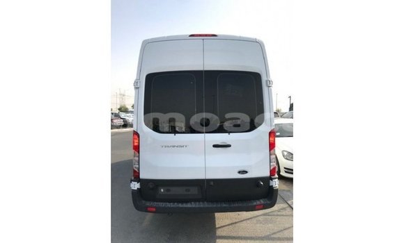 Buy Import Ford Club Wagon White Car in Import - Dubai in A'ana Buy Import Ford Club Wagon White Car in Import - Dubai in A'ana