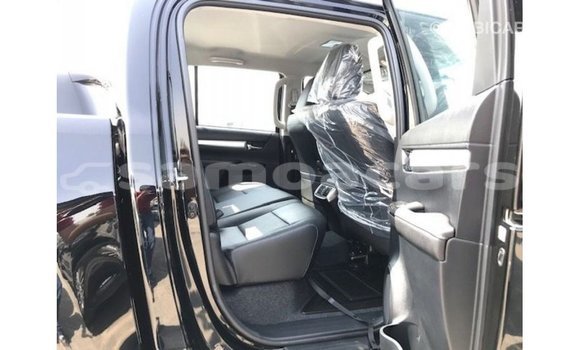 Buy Import Toyota Hilux Black Car in Import - Dubai in A'ana Buy Import Toyota Hilux Black Car in Import - Dubai in A'ana