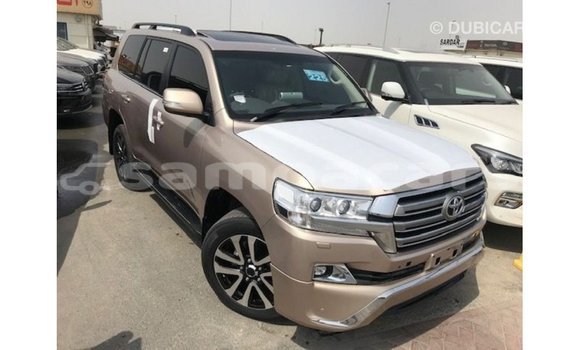 Buy Import Toyota Land Cruiser Other Car in Import - Dubai in A'ana Buy Import Toyota Land Cruiser Other Car in Import - Dubai in A'ana
