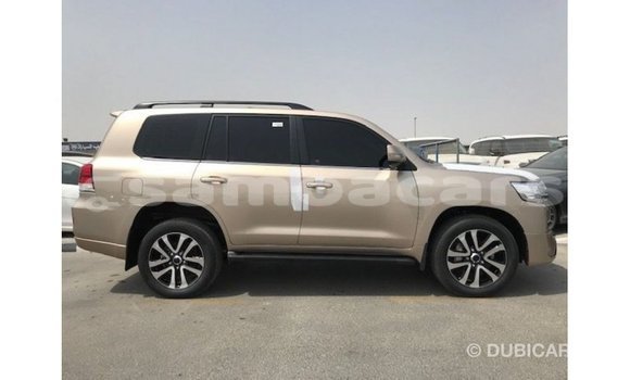 Buy Import Toyota Land Cruiser Other Car in Import - Dubai in A'ana Buy Import Toyota Land Cruiser Other Car in Import - Dubai in A'ana