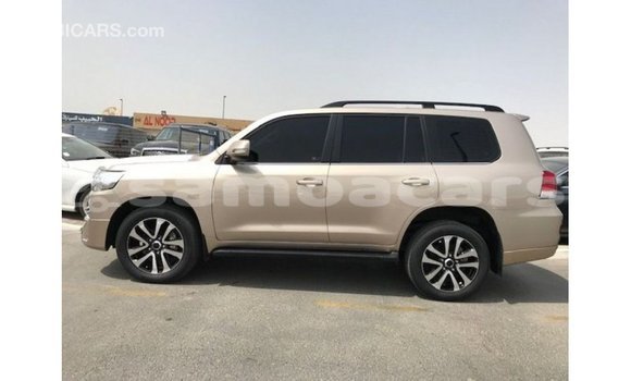 Buy Import Toyota Land Cruiser Other Car in Import - Dubai in A'ana Buy Import Toyota Land Cruiser Other Car in Import - Dubai in A'ana