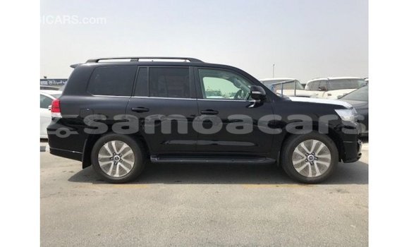 Buy Import Toyota Land Cruiser Black Car in Import - Dubai in A'ana Buy Import Toyota Land Cruiser Black Car in Import - Dubai in A'ana