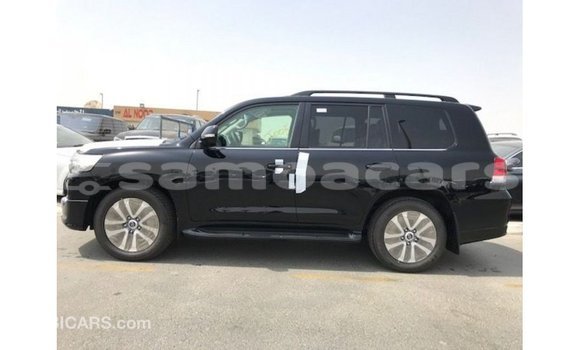 Buy Import Toyota Land Cruiser Black Car in Import - Dubai in A'ana Buy Import Toyota Land Cruiser Black Car in Import - Dubai in A'ana