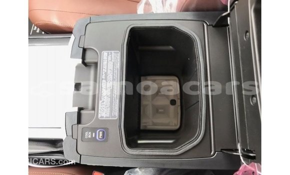 Buy Import Toyota Land Cruiser Black Car in Import - Dubai in A'ana Buy Import Toyota Land Cruiser Black Car in Import - Dubai in A'ana