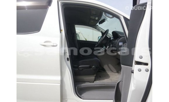 Buy Import Toyota Alphard White Car in Import - Dubai in A'ana Buy Import Toyota Alphard White Car in Import - Dubai in A'ana