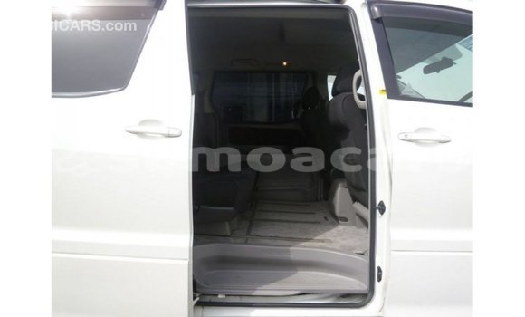Buy Import Toyota Alphard White Car in Import - Dubai in A'ana Buy Import Toyota Alphard White Car in Import - Dubai in A'ana