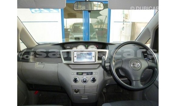 Buy Import Toyota Voxy Other Car in Import - Dubai in A'ana Buy Import Toyota Voxy Other Car in Import - Dubai in A'ana