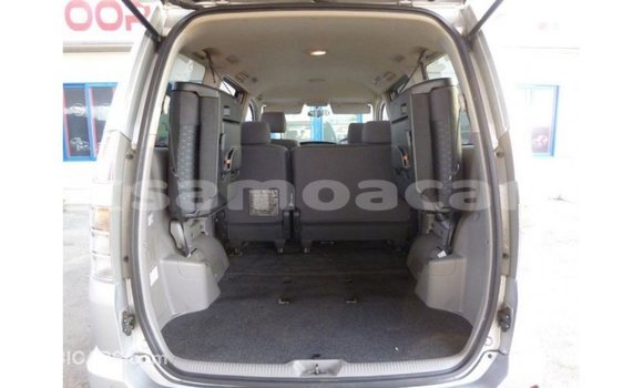 Buy Import Toyota Voxy Other Car in Import - Dubai in A'ana Buy Import Toyota Voxy Other Car in Import - Dubai in A'ana