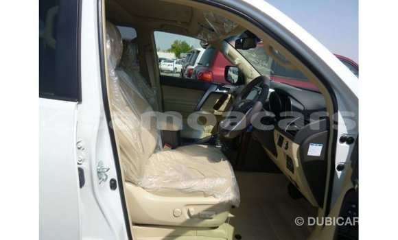 Buy Import Toyota Prado White Car in Import - Dubai in A'ana Buy Import Toyota Prado White Car in Import - Dubai in A'ana