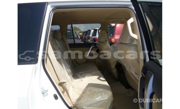 Buy Import Toyota Prado White Car in Import - Dubai in A'ana Buy Import Toyota Prado White Car in Import - Dubai in A'ana