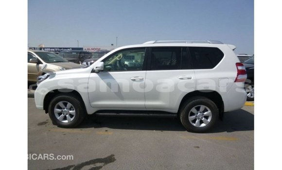 Buy Import Toyota Prado White Car in Import - Dubai in A'ana Buy Import Toyota Prado White Car in Import - Dubai in A'ana