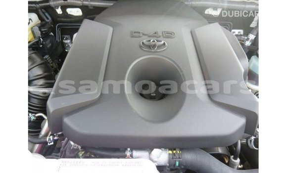 Buy Import Toyota Prado White Car in Import - Dubai in A'ana Buy Import Toyota Prado White Car in Import - Dubai in A'ana