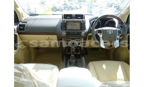 Buy Import Toyota Prado White Car in Import - Dubai in A'ana Buy Import Toyota Prado White Car in Import - Dubai in A'ana