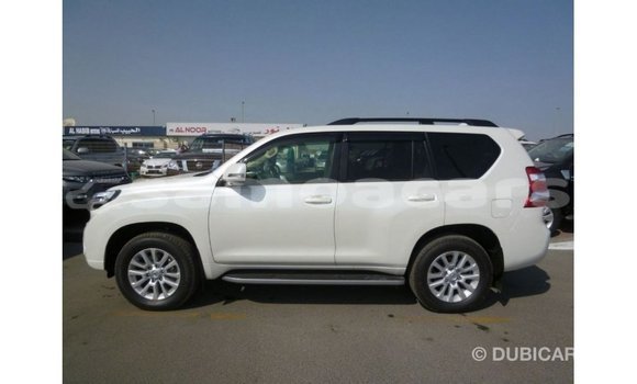 Buy Import Toyota Prado White Car in Import - Dubai in A'ana Buy Import Toyota Prado White Car in Import - Dubai in A'ana