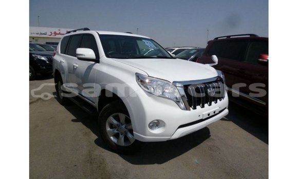 Buy Import Toyota Prado White Car in Import - Dubai in A'ana Buy Import Toyota Prado White Car in Import - Dubai in A'ana
