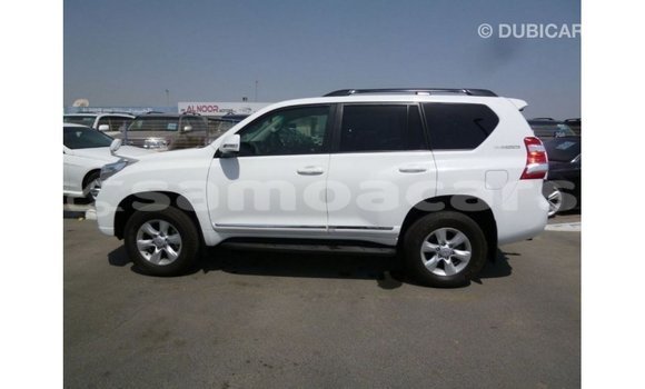 Buy Import Toyota Prado White Car in Import - Dubai in A'ana Buy Import Toyota Prado White Car in Import - Dubai in A'ana