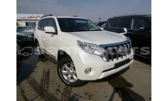 Buy Import Toyota Prado White Car in Import - Dubai in A'ana Buy Import Toyota Prado White Car in Import - Dubai in A'ana