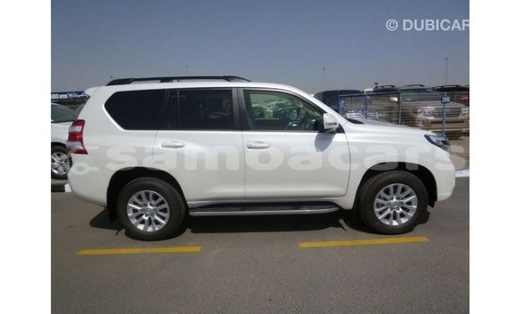 Buy Import Toyota Prado White Car in Import - Dubai in A'ana Buy Import Toyota Prado White Car in Import - Dubai in A'ana