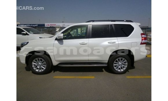 Buy Import Toyota Prado White Car in Import - Dubai in A'ana Buy Import Toyota Prado White Car in Import - Dubai in A'ana
