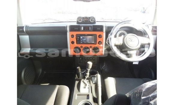 Buy Import Toyota FJ Cruiser Other Car in Import - Dubai in A'ana Buy Import Toyota FJ Cruiser Other Car in Import - Dubai in A'ana
