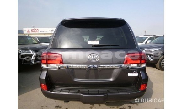 Buy Import Toyota Land Cruiser Other Car in Import - Dubai in A'ana Buy Import Toyota Land Cruiser Other Car in Import - Dubai in A'ana