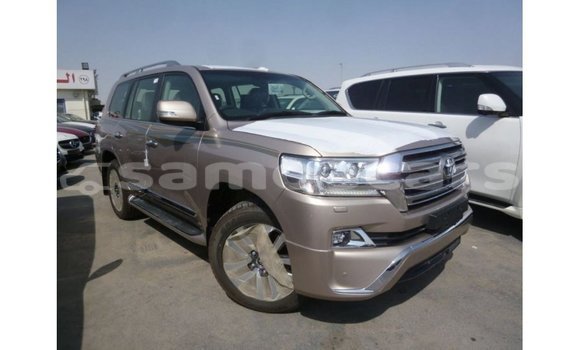 Buy Import Toyota Land Cruiser Other Car in Import - Dubai in A'ana Buy Import Toyota Land Cruiser Other Car in Import - Dubai in A'ana