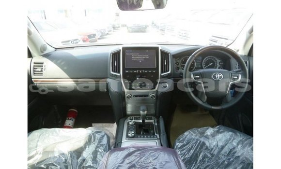 Buy Import Toyota Land Cruiser Other Car in Import - Dubai in A'ana Buy Import Toyota Land Cruiser Other Car in Import - Dubai in A'ana
