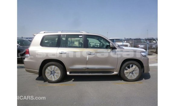 Buy Import Toyota Land Cruiser Other Car in Import - Dubai in A'ana Buy Import Toyota Land Cruiser Other Car in Import - Dubai in A'ana