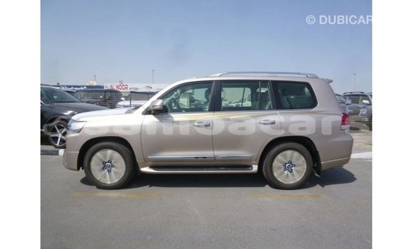 Buy Import Toyota Land Cruiser Other Car in Import - Dubai in A'ana Buy Import Toyota Land Cruiser Other Car in Import - Dubai in A'ana